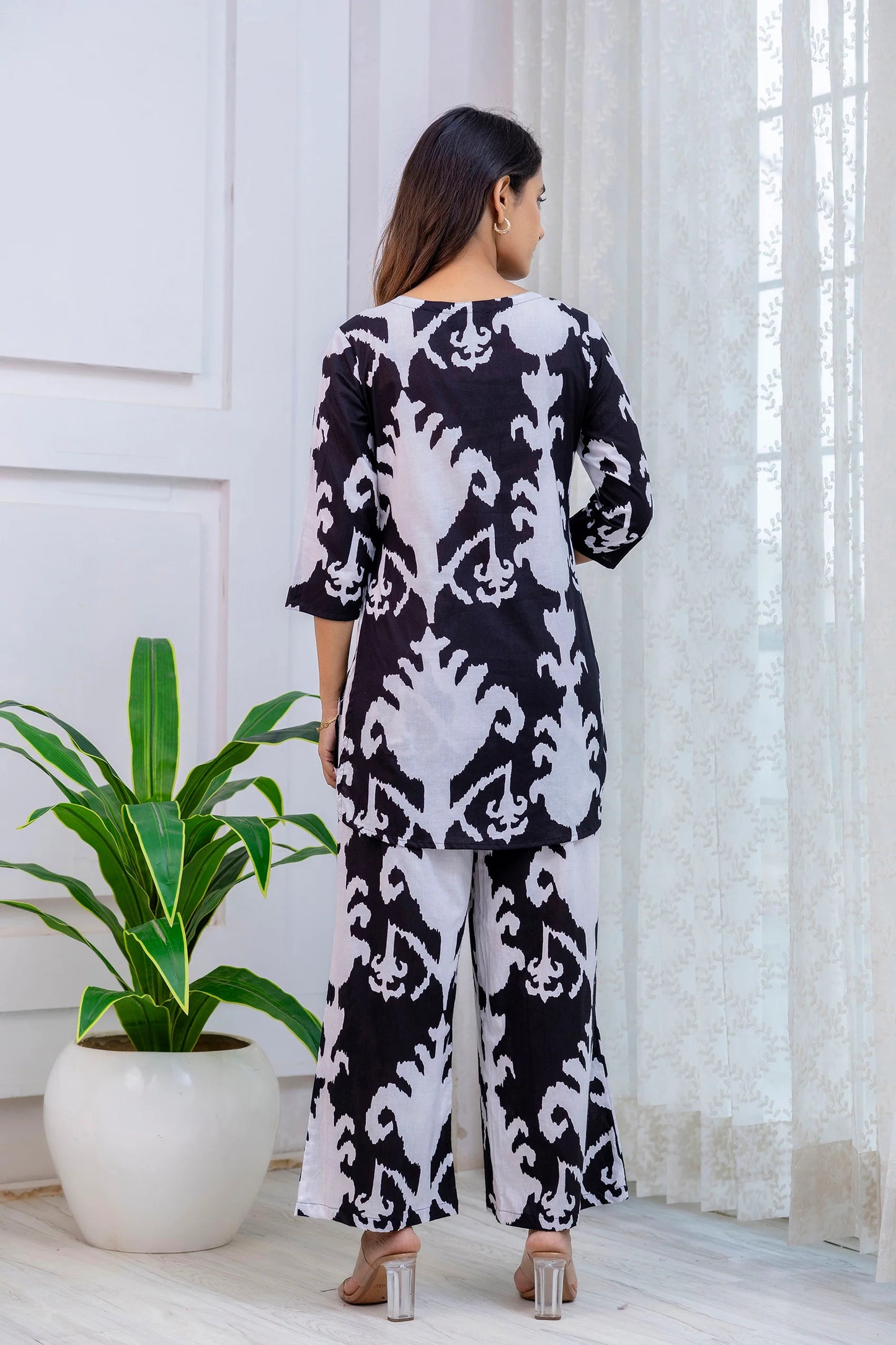 Black & White Ikat Print Cotton Co-ord Set with 3/4 Sleeves